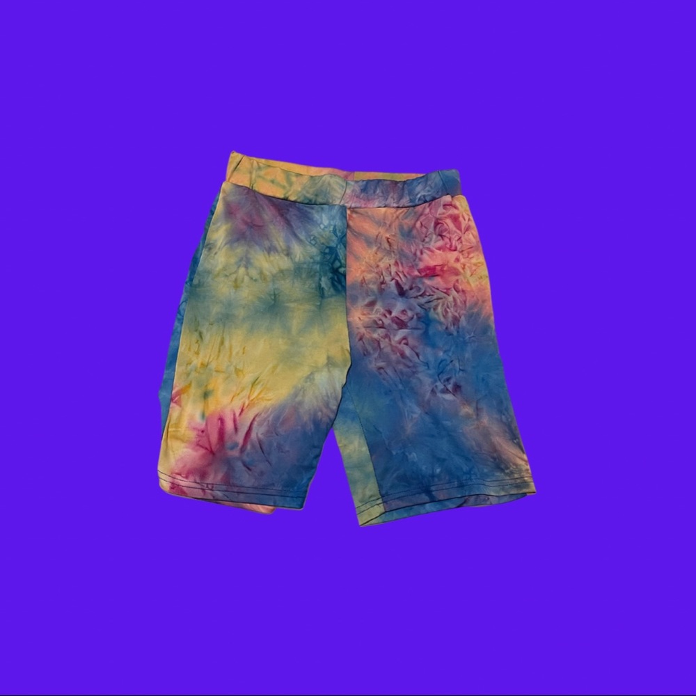 Tye Dye Biker Shorts 🌈